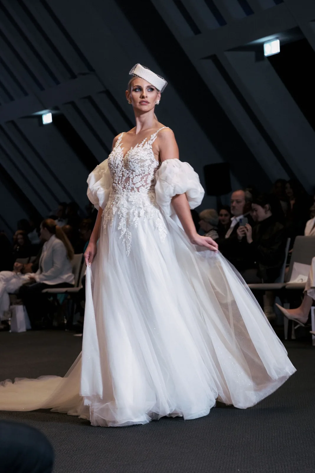 CFN 4.0 runway photography
